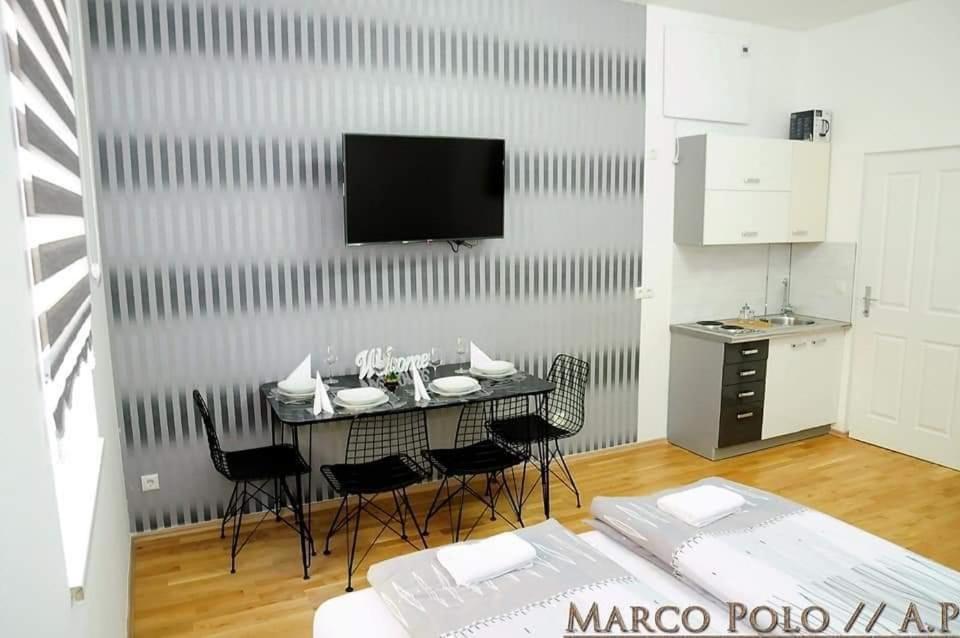 וינה Markopolo Apartments מראה חיצוני תמונה